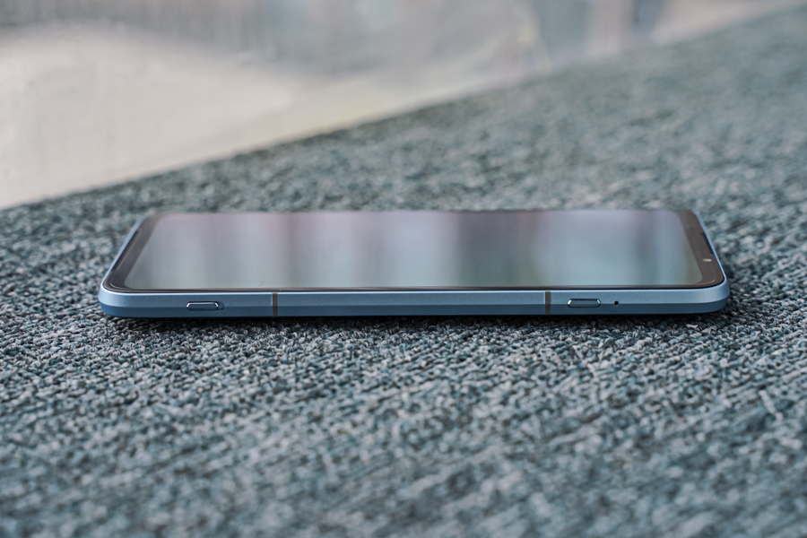 腾讯黑鲨游戏手机3S开箱：风格仍然鲜明，娱乐体验继续提升