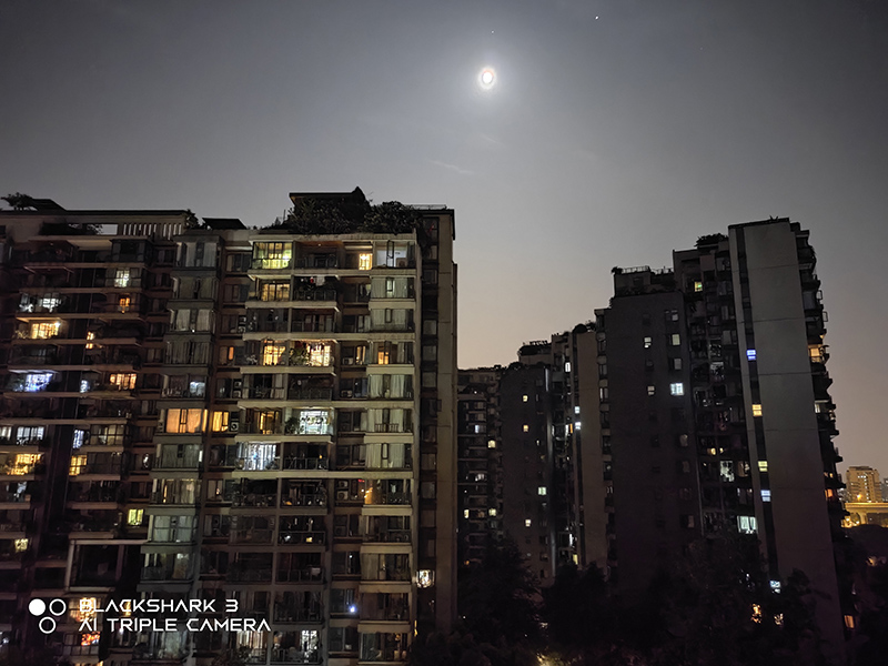 腾讯黑鲨游戏手机3S开箱：风格仍然鲜明，娱乐体验继续提升