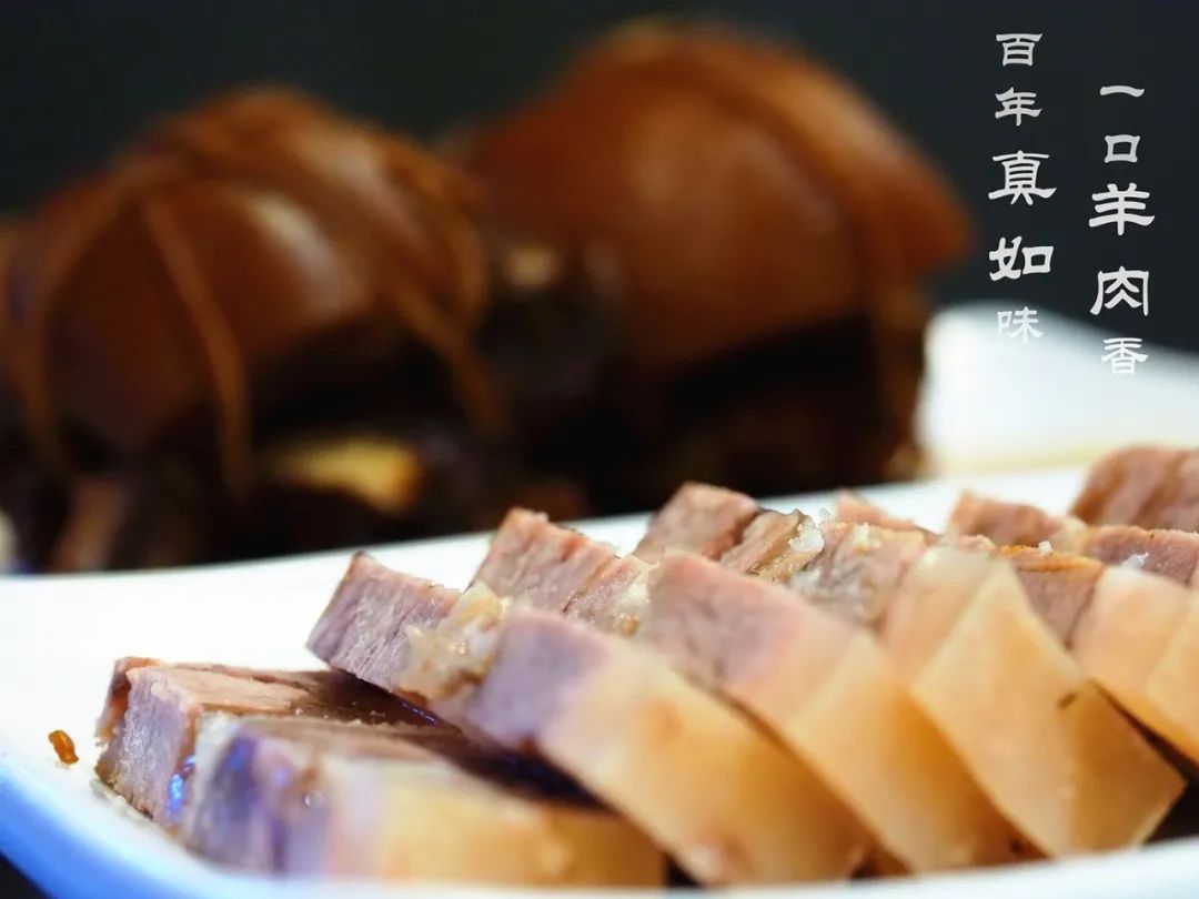 坐着地铁看浦东｜美到惊艳！童话乐园、古镇园林、跑酷金字塔……这条地铁线都能到，还能跨省游