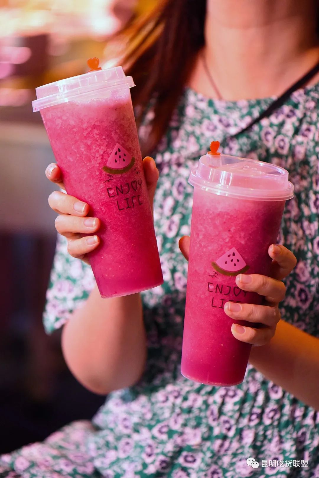 昆明好玩的夜市街推荐,昆明市中心有什么景点吗