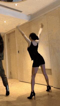 美人计|小S不去浪姐2踢馆是在怕什么？