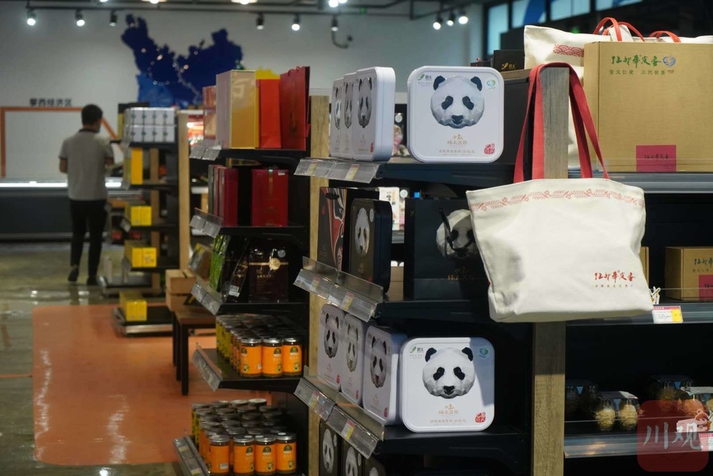 四川首个消费扶贫馆,消费扶贫四川馆