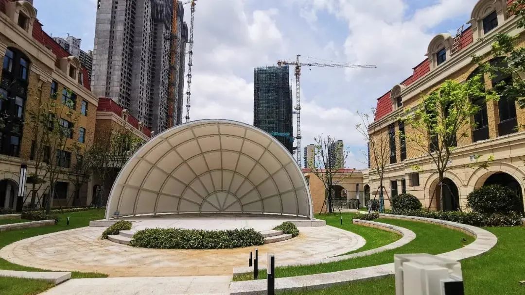 瀹樺鍗楀笀闄勪腑鏍戜汉,鏍戜汉瀛︽牎鍔涗汉鏍″尯甯堣祫鍔涢噺