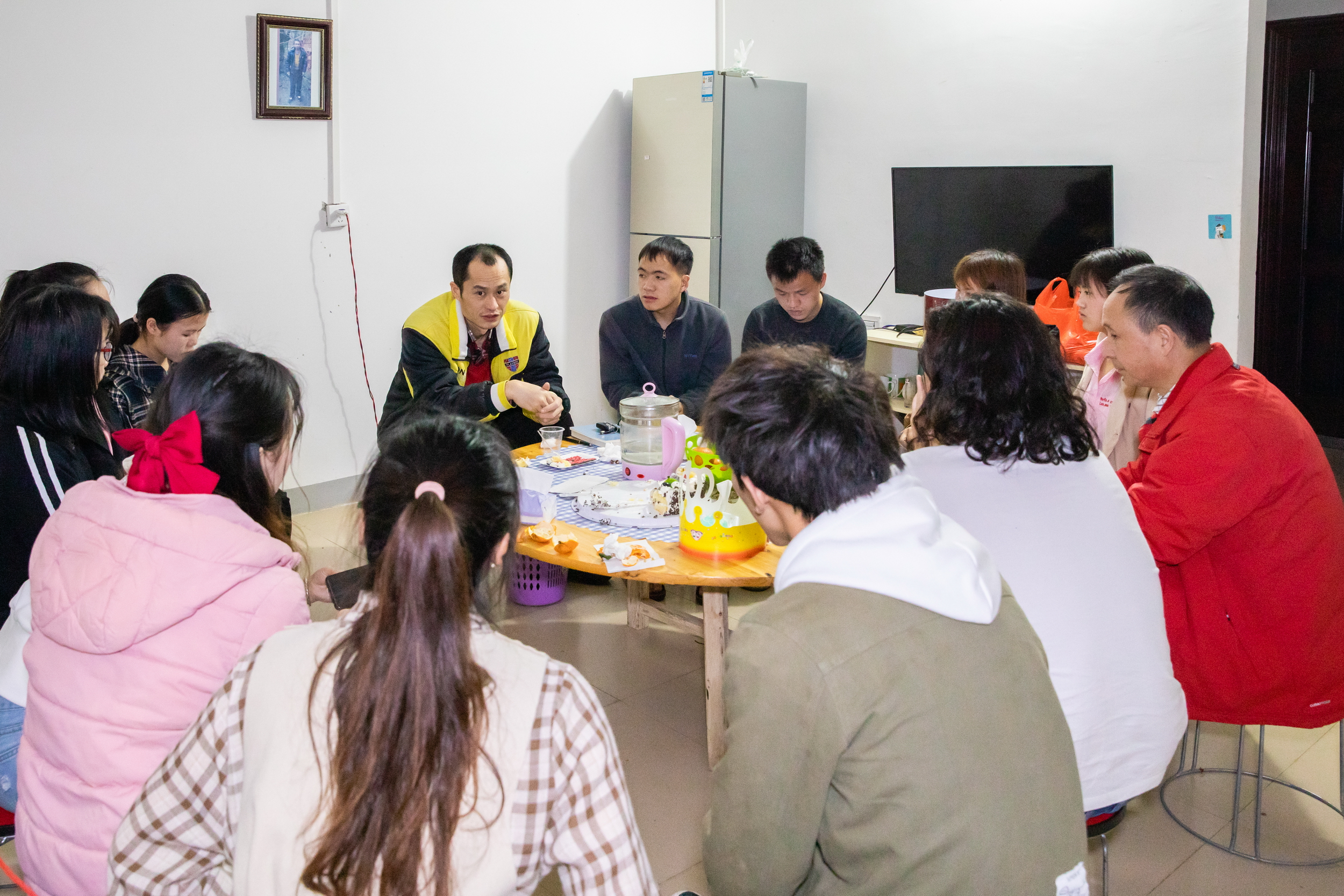 “这可能是我最后一次为孩子们做事了……”陈词故事报道引发强烈反响