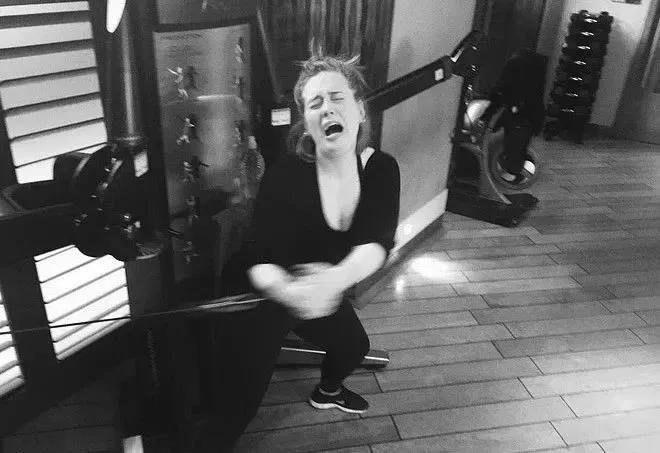 朋友圈网红减肥药,朋友圈风靡减肥药谨防法律风险