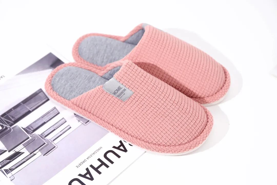 棉拖鞋臭脚臭怎么回事,光脚穿棉拖为什么脚臭脚痒