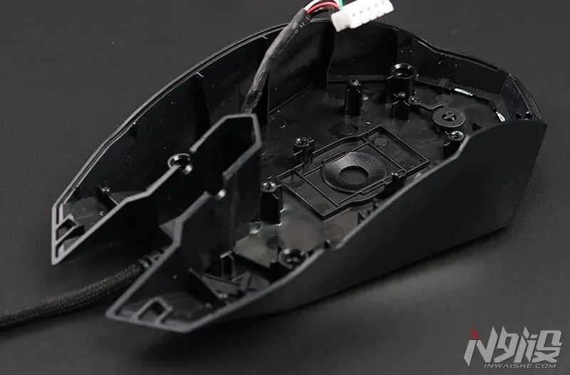 达尔优电竞鼠标em910,达尔优鼠标牧马人em915咋拆