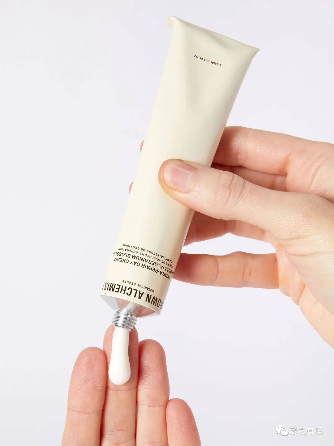 为什么大牌护肤品都是法国的,为什么好多大牌护肤品都是外国的