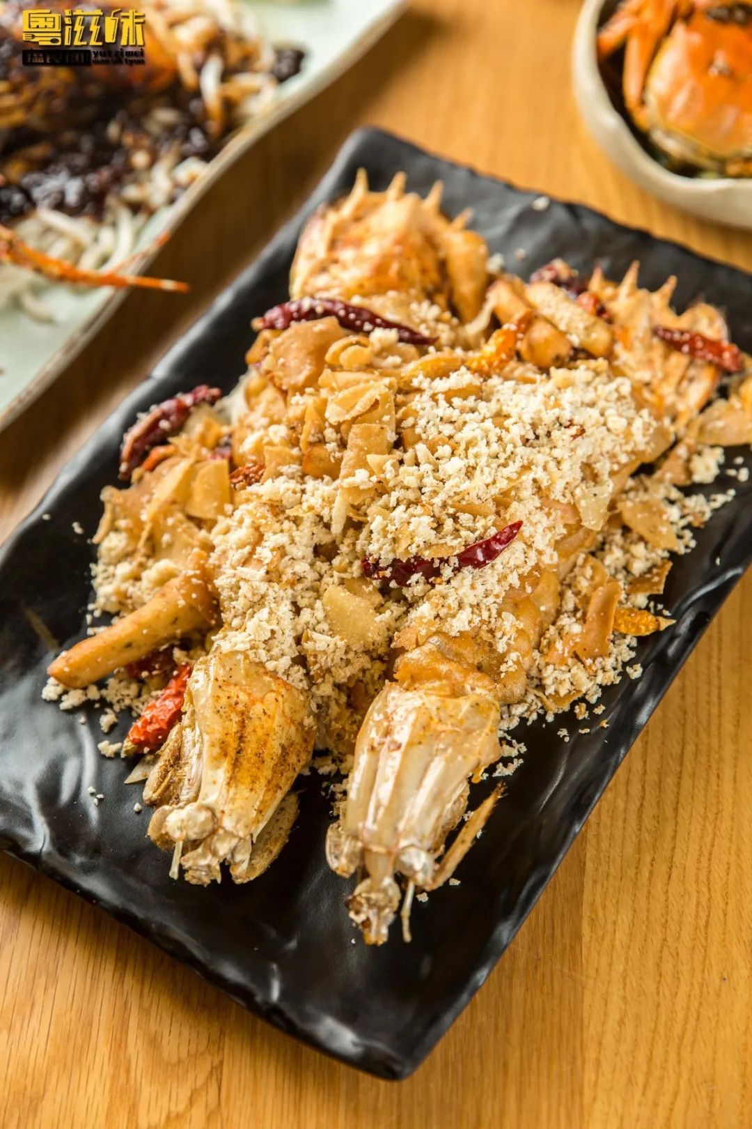 就为这①口，吃一只肥蟹比喝一杯奶茶还便宜