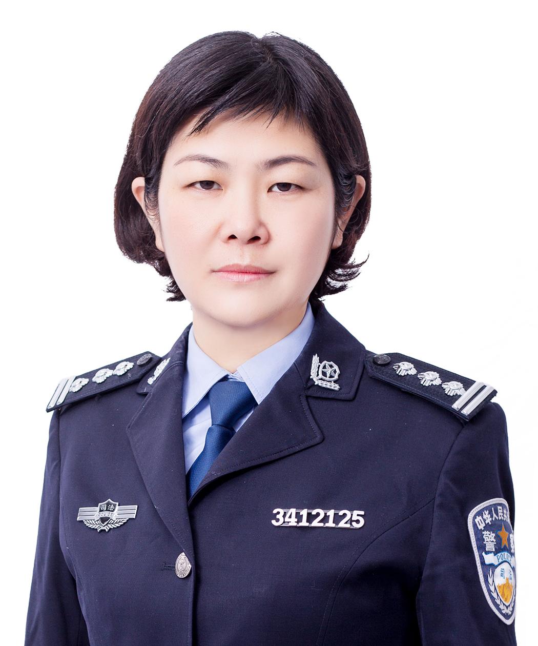 向所有战役人员致敬,向所有为疫情努力的人致敬