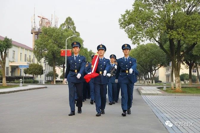 歌唱祖国升旗军乐团,歌唱祖国升旗2008