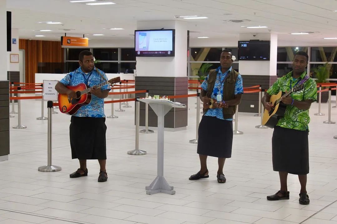 机场值机可以选靠窗的座位吗,早点去机场可以选择喜欢的座位么