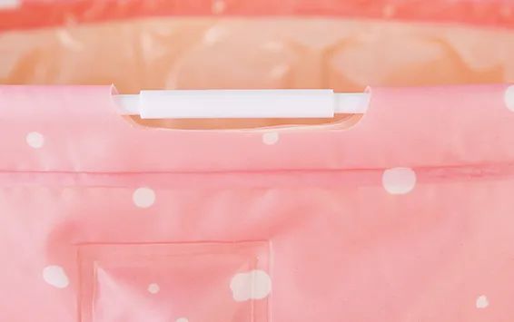 小浴室必备之折叠泡澡桶,有了折叠泡澡桶在家也能泡澡了