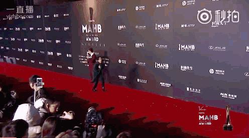 德国保暖衣界的劳斯莱斯！德绒“自发热”36.8℃恒温内衣！让你在寒风刺骨的冬日也风度翩翩