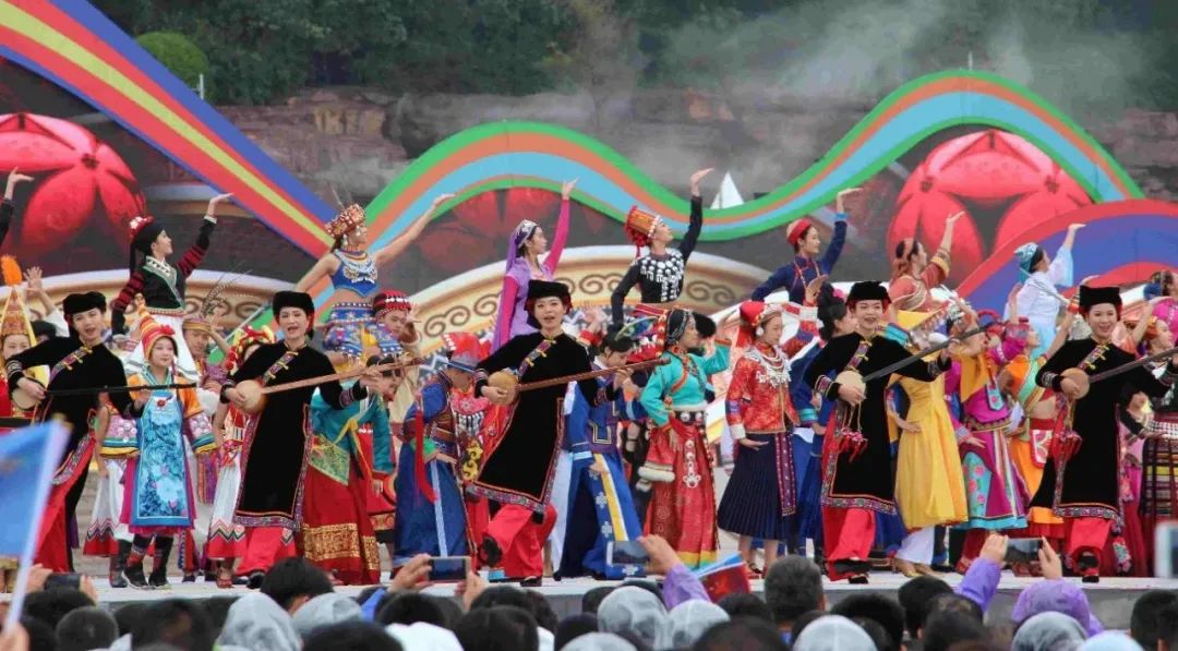 汇一城十岁啦！全城均一价，低至1元、10元！餐饮低至5折