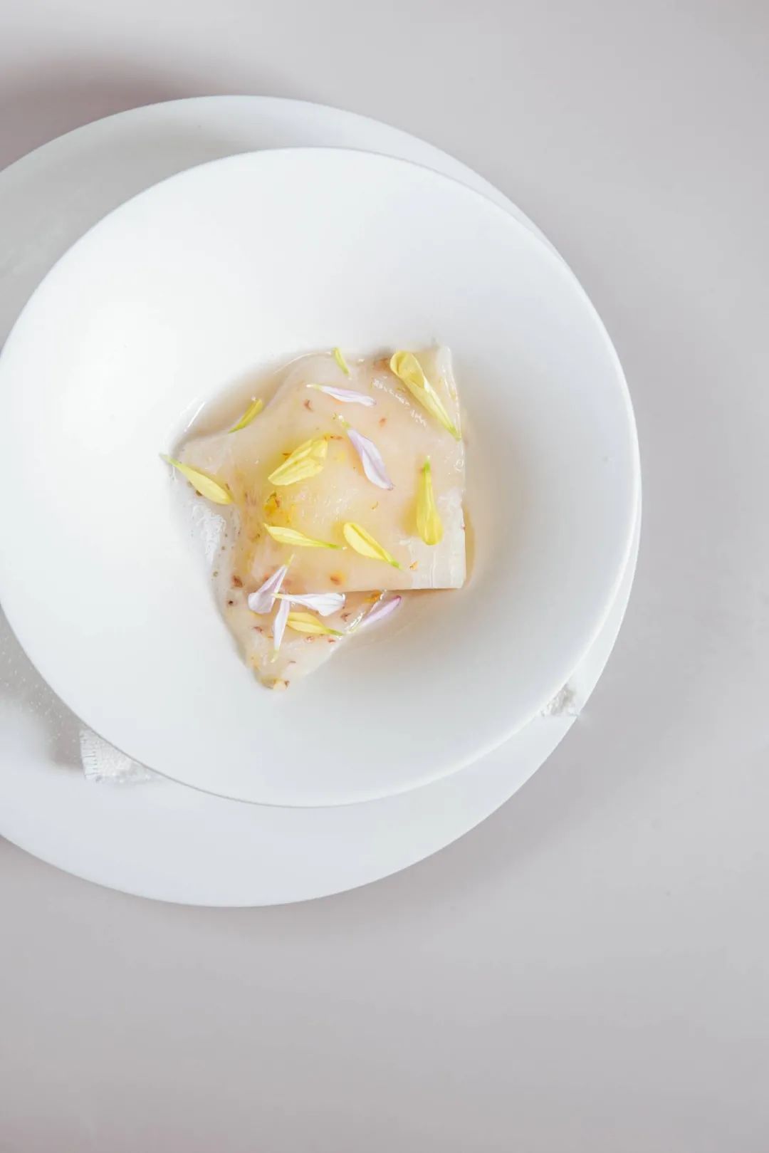 屯里新开finedining，王府花园下午茶，老牌合资酒店新开烘焙坊……本周的贴秋膘指南有点高级（内含福利）|一周好吃