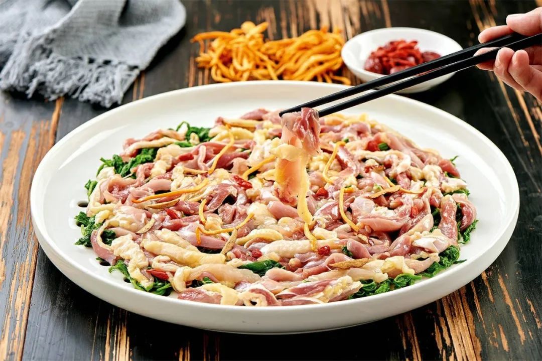 屯里新开finedining，王府花园下午茶，老牌合资酒店新开烘焙坊……本周的贴秋膘指南有点高级（内含福利）|一周好吃