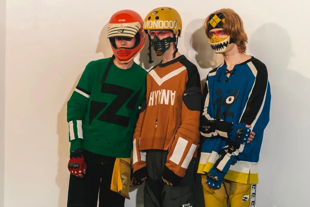 连吴赫都偏爱的「面具」，原来早就成为时装秀场的常客