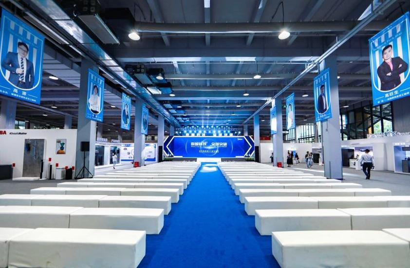 美的制造加紧海外布局,美的技术体系架构