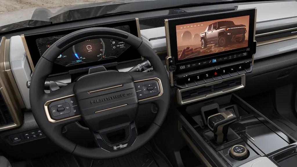 2022gmc悍马ev电动皮卡,2011款悍马h33.7四驱越野皮卡