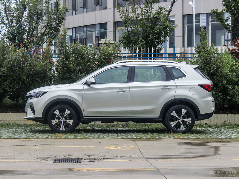 30万出头质感功能都配齐的suv推荐,给生活加点智家用主流智能suv推荐