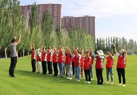 青年之家揭牌凝聚青春力量,凝聚青春力量服务乡村振兴