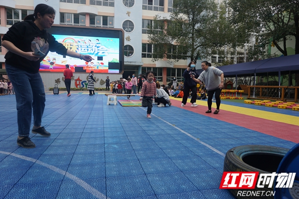 快乐运动健康成长一一怀化市幼儿园体育节活动