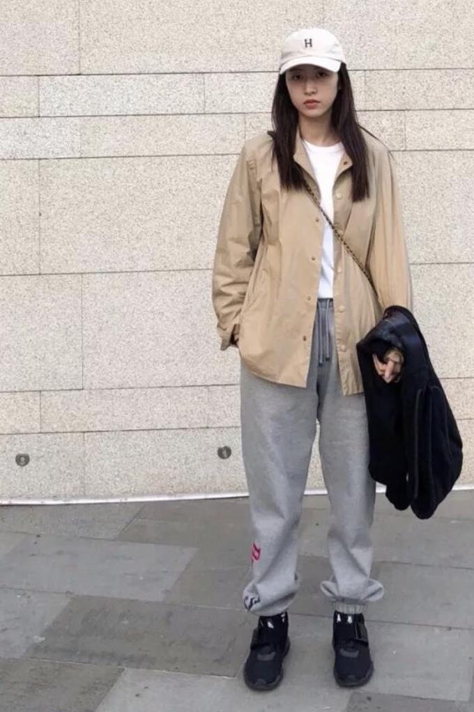 杨幂和杨颖的同款鞋,杨幂和baby同款鞋