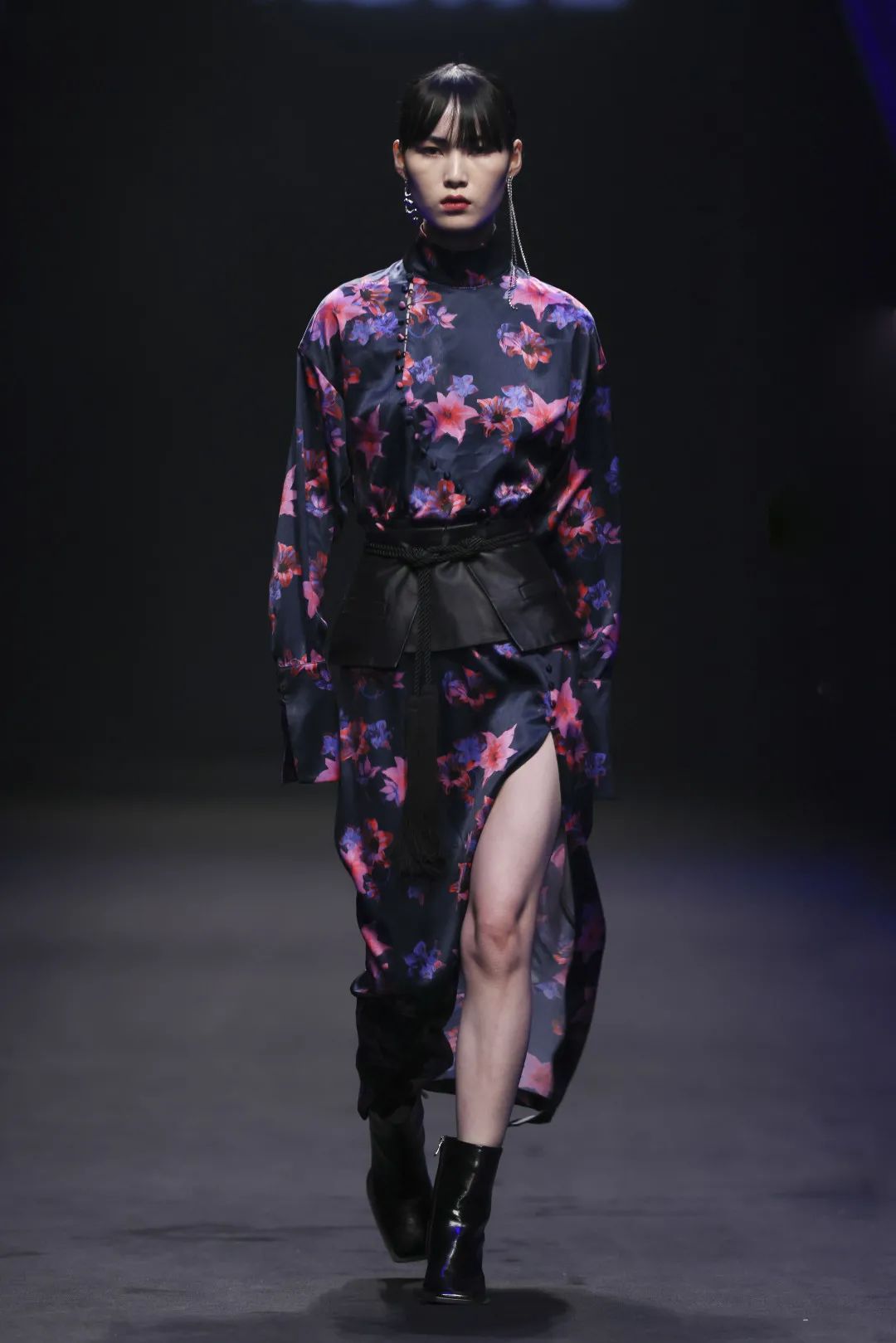 2024春夏时装周趋势,2021春夏中国国际时装周秀场精选