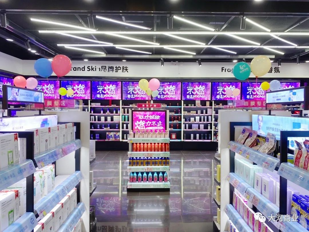 福都购物广场，围绕家庭核心消费做文章|八年深耕细作，将社区商业做成家的延伸