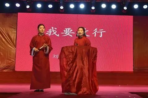 株洲市十八中学艺术节圆满成功,株洲八中文艺表演