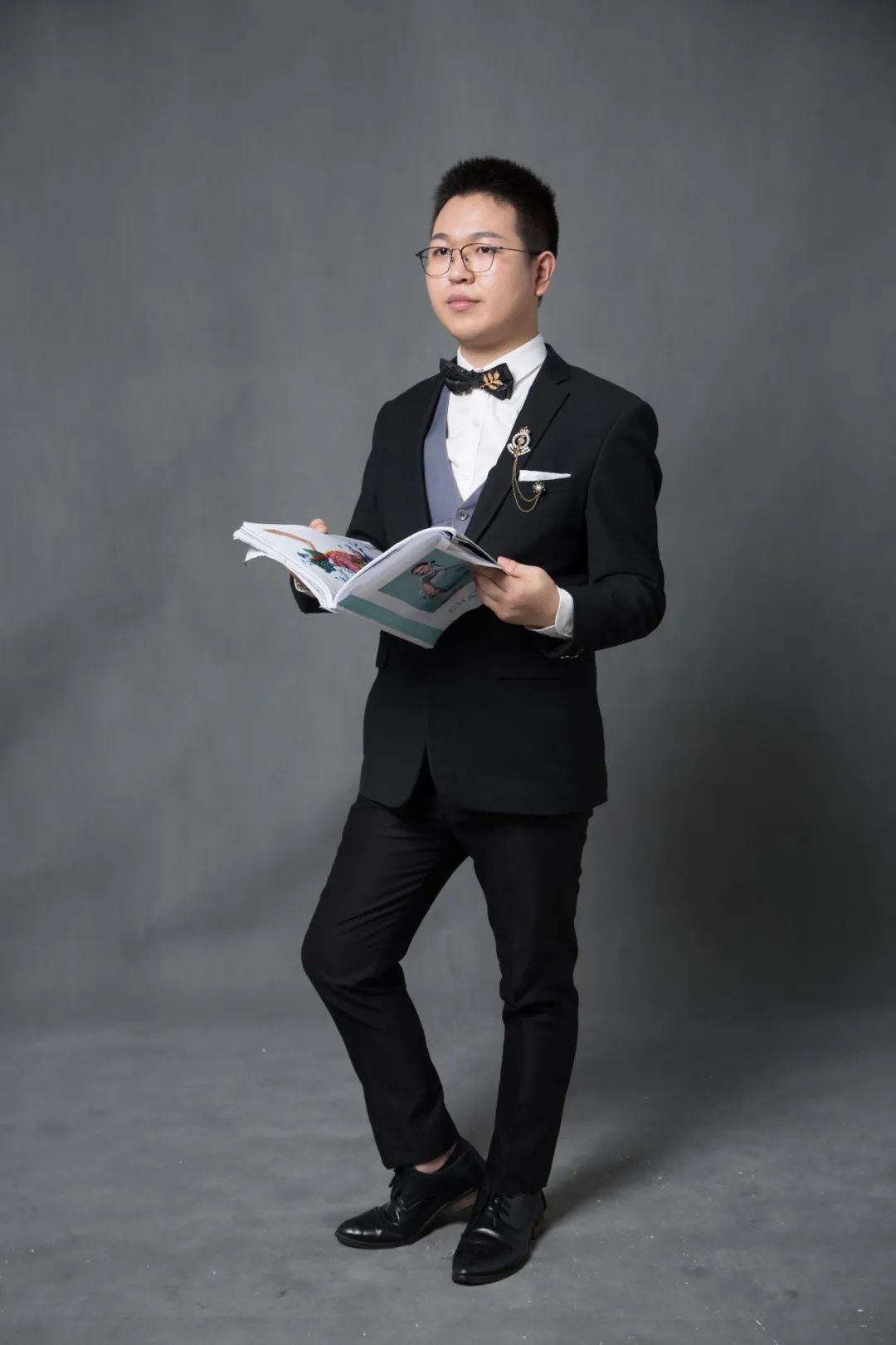 向优秀看齐向榜样靠拢,向优秀的前辈们看齐