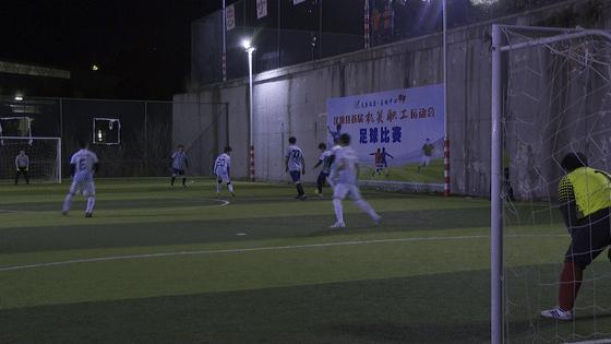 豪情绿茵运动会入场,足球邀请赛豪情开赛