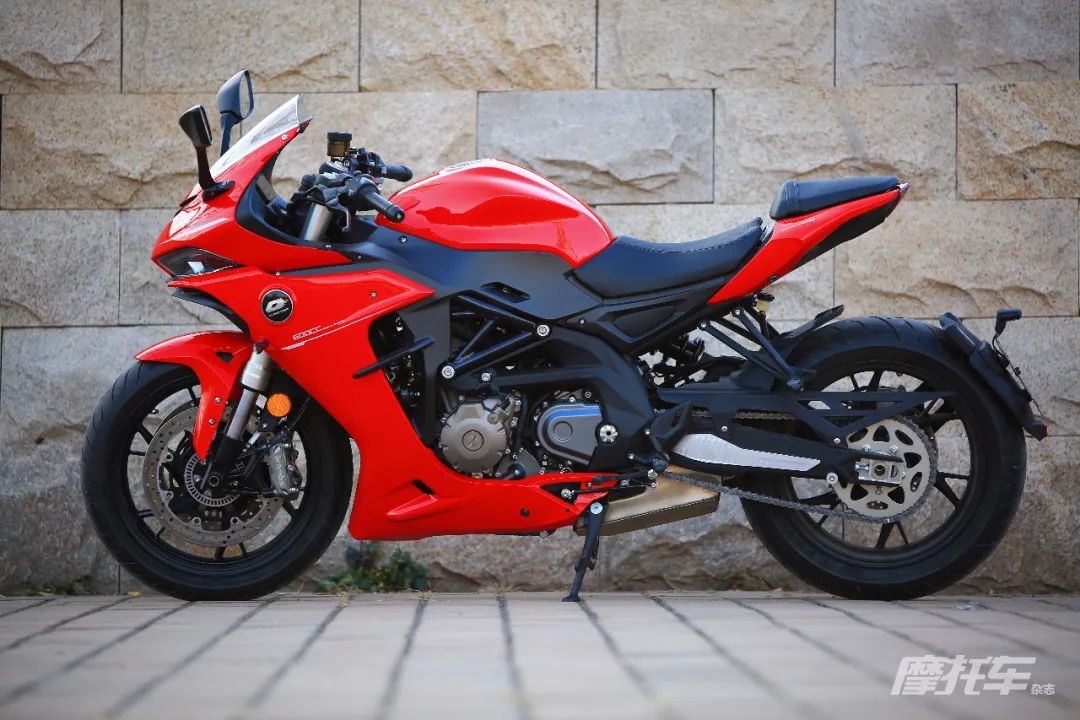 qjmotor新赛600超跑版评测,qjmotor赛600标准版和超跑版区别