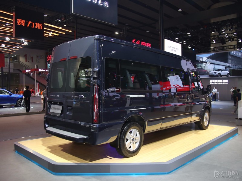 福特新世代全顺pro正式上市,福特新全顺pro落地价