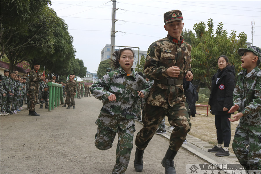 武警桂林支队开展野外驻训活动,广西武警南宁支队执勤五中队培训