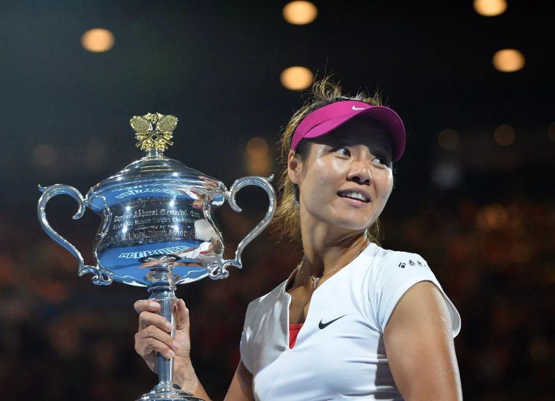 某律师一战成名的辩护词,某律师出视频被官方怼