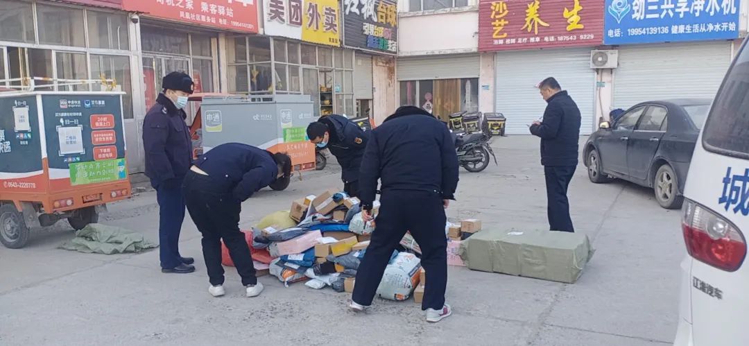 五大措施加强城区疫情防控,深入封控区开展疫情防控工作