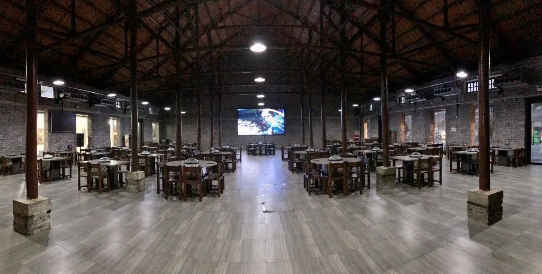 上海松江足球公园,篮球场绿茵场