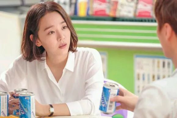 韩版《太子妃升职记》，靠表情包出圈的憨憨女主爱了