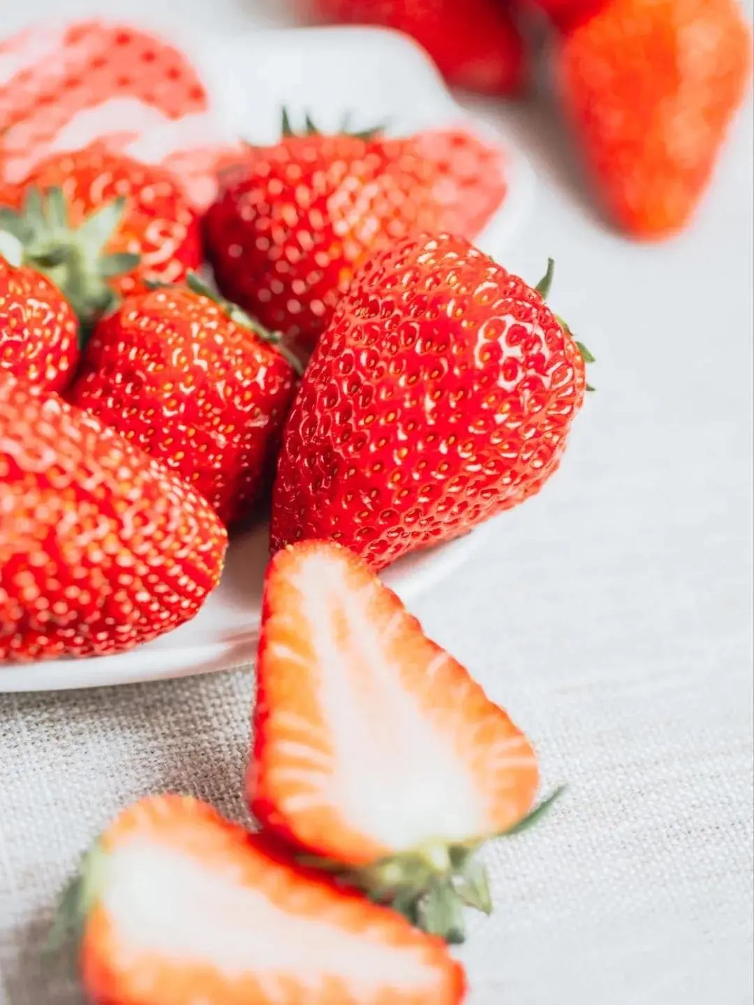 青岛采摘旅游攻略,青岛春节草莓采摘攻略