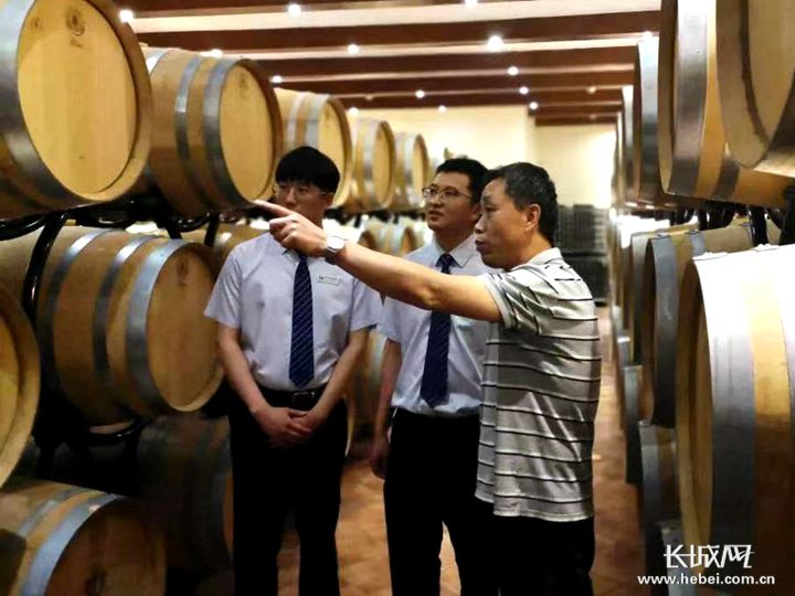 河北农信15亿元,河北农信存款突破2万亿元