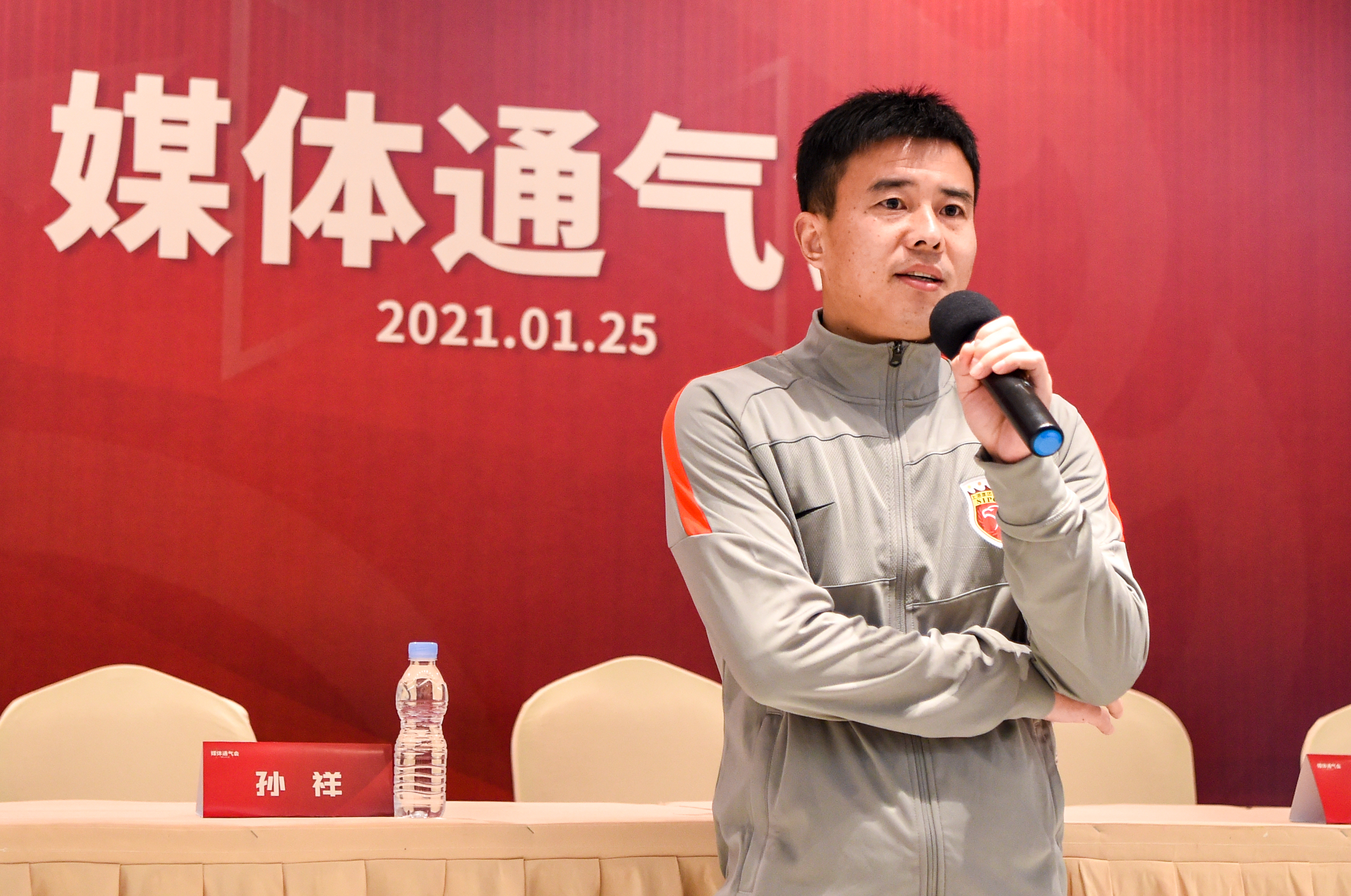 俱乐部文化特点,俱乐部主题分享