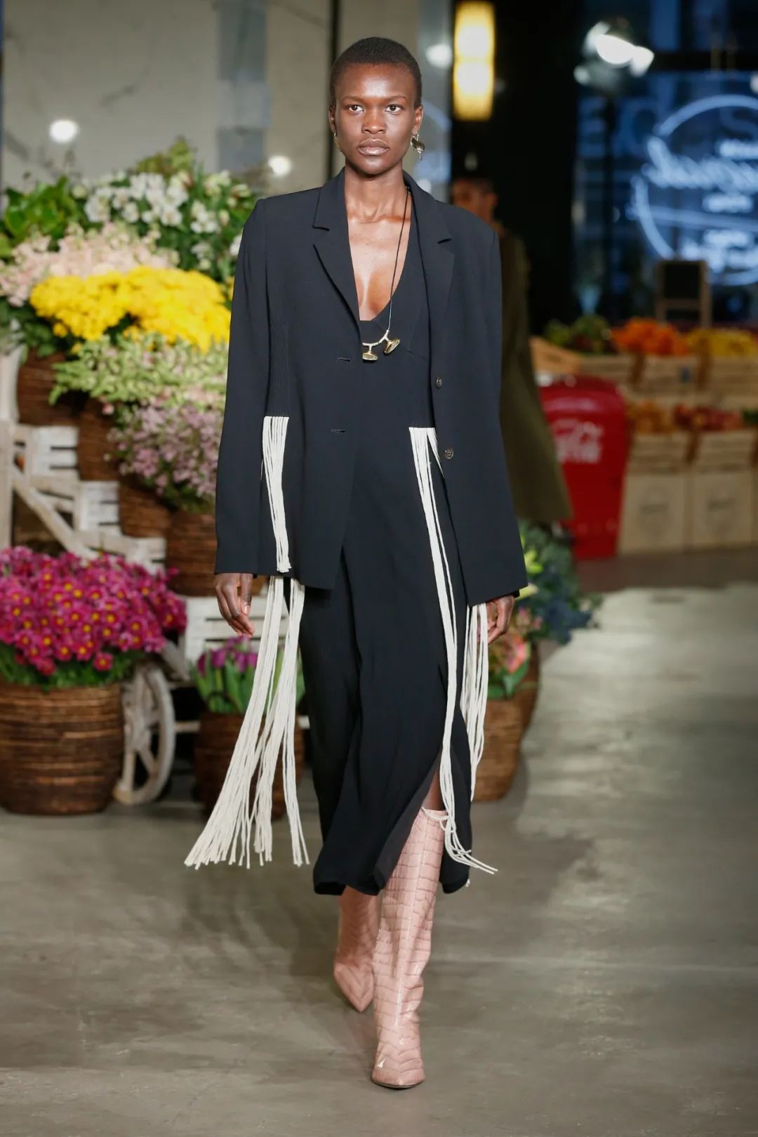 高圆圆的大气端庄堪称完美,高圆圆惊艳造型亮相上海