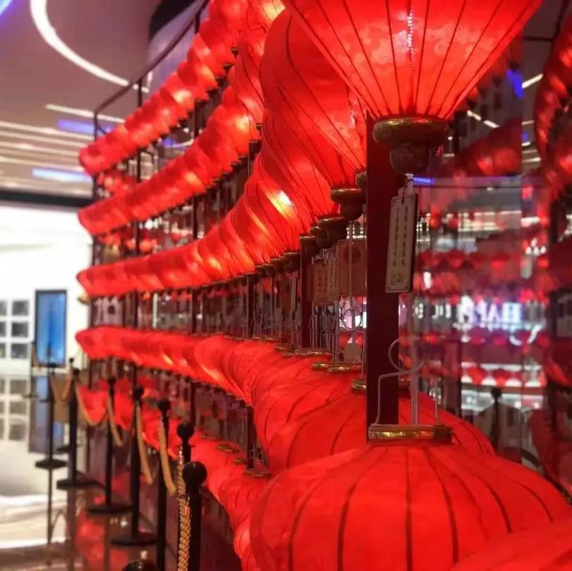 灯期满，看看陆家嘴人怎么“闹”元宵