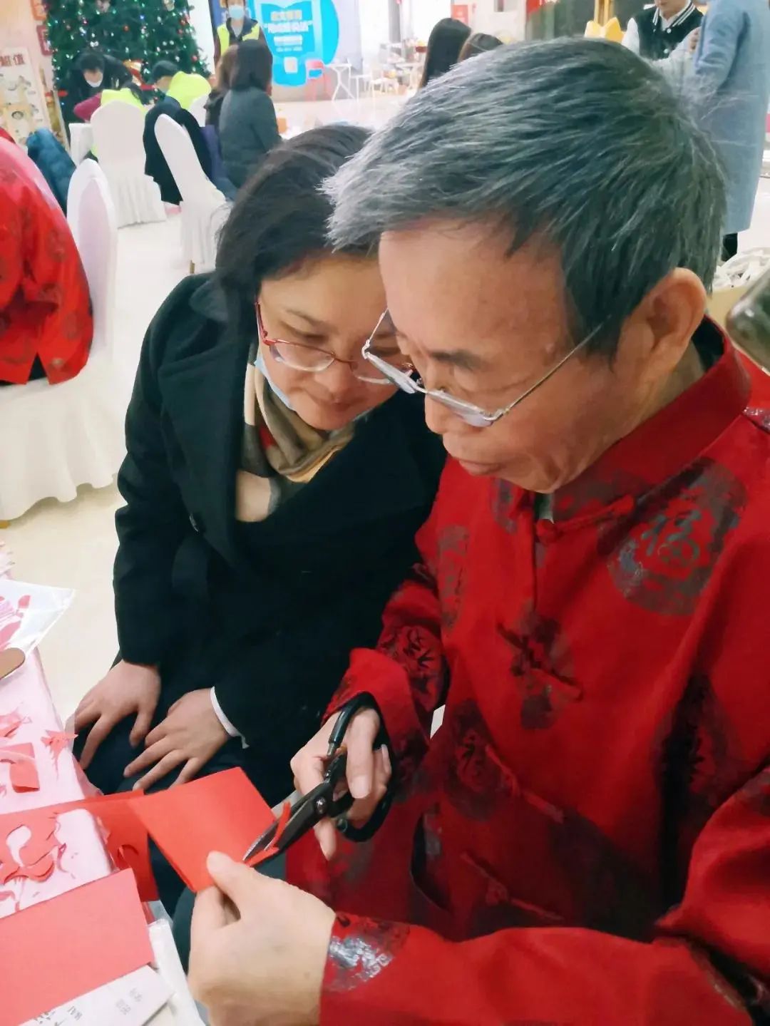 灯期满，看看陆家嘴人怎么“闹”元宵