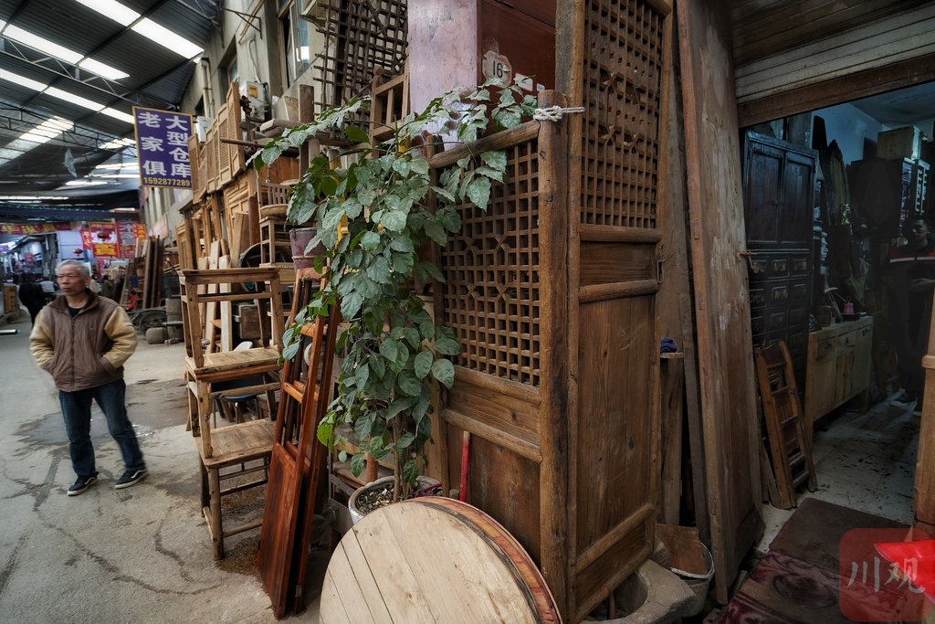 成都旧古董家具批发市场,成都旧家具收藏市场