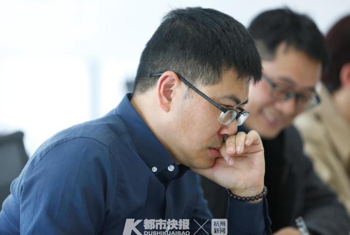 1359篇进入最后一关，评委全是大咖！第四届杭州市中小学生“我的春节”主题征文大赛今天现场评审