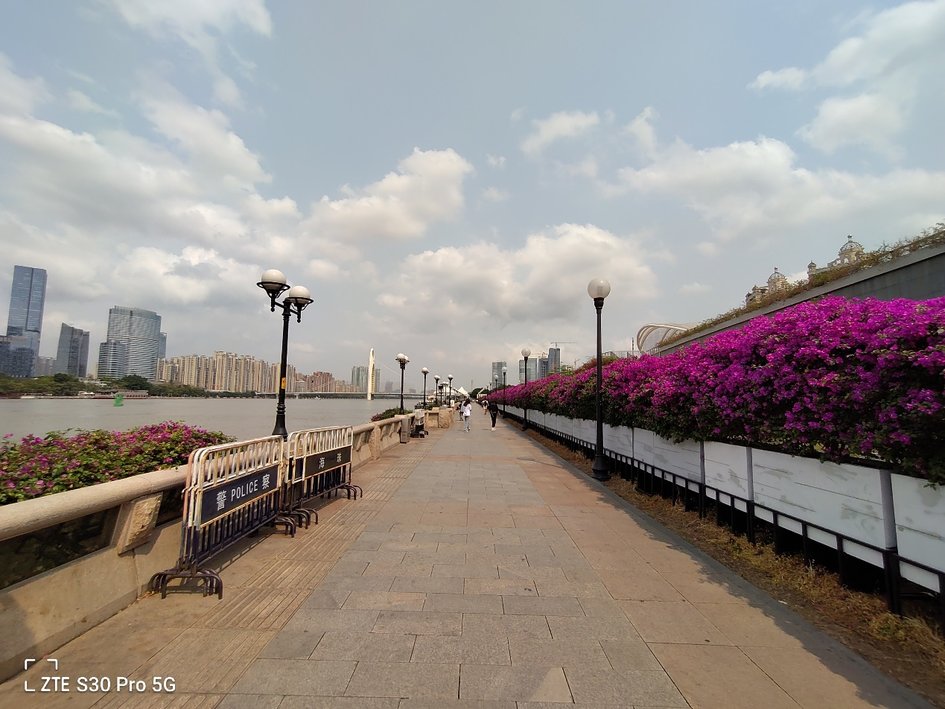 中兴s30pro测评值得购买吗,中兴s30pro现在有必要入手吗