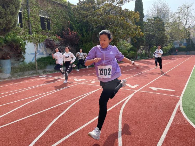 螃蟹赛跑体育活动教案,螃蟹赛跑运动会